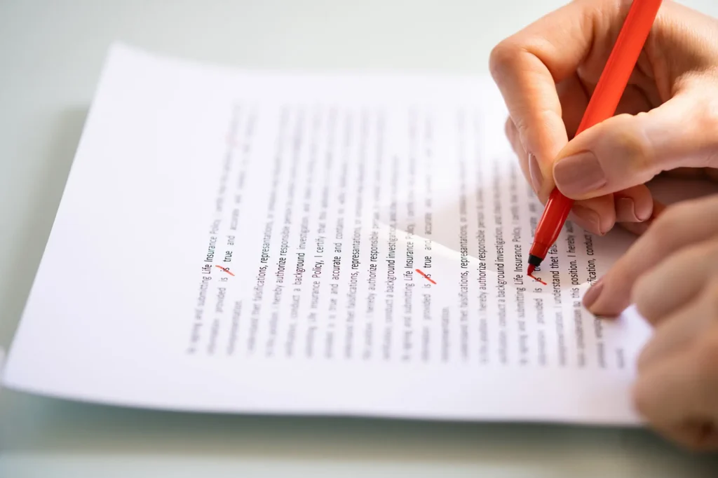 top-5-mistakes-entrepreneurs-make-when-editing-contracts_1